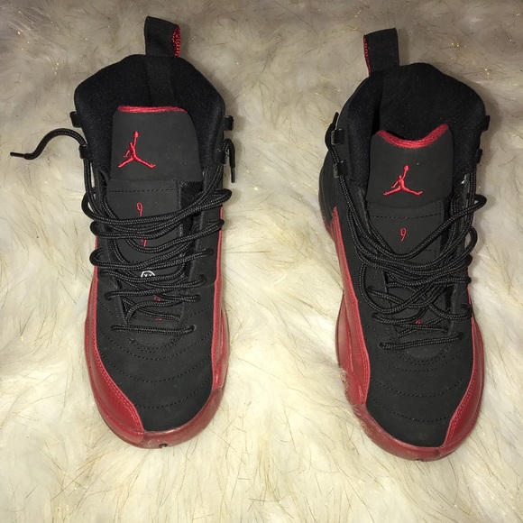 red black 12s